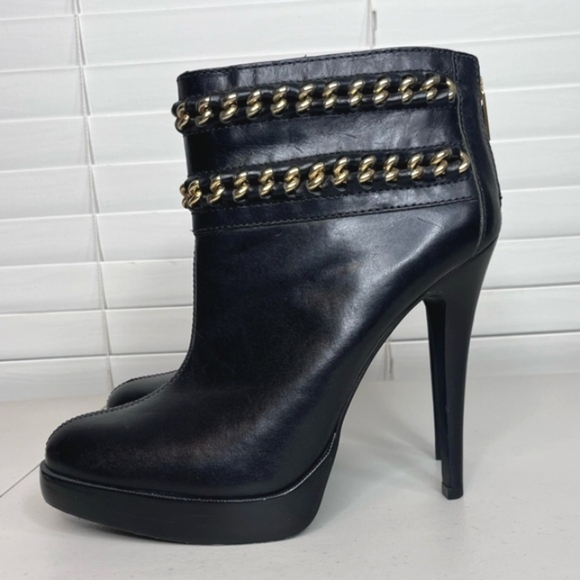 Tory Burch Lysa Leather Chain Sz 10 Ankle Boots - Picture 7 of 16